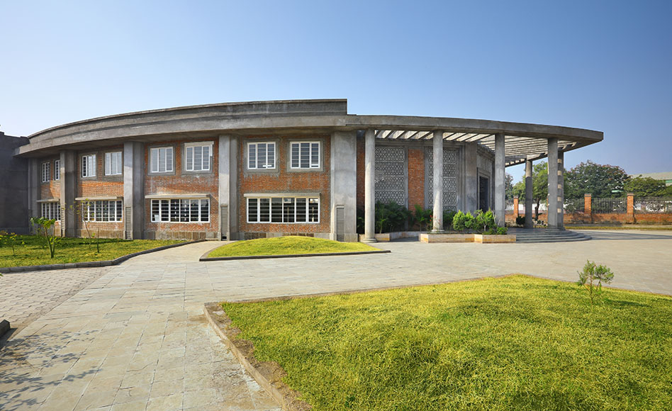 Iconic School, Bhopal CP Kukreja Architects
