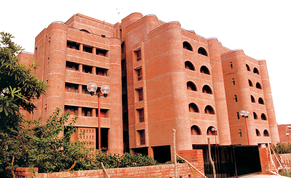 Aradhana Apartments, New Delhi CP Kukreja Architects