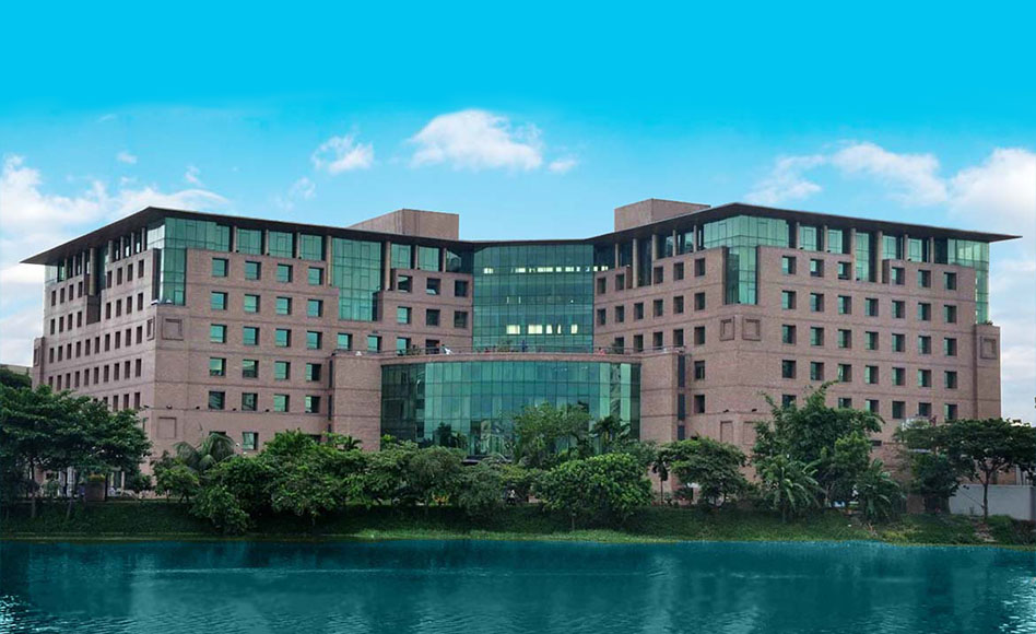 Continental Hospital CP Kukreja Architects